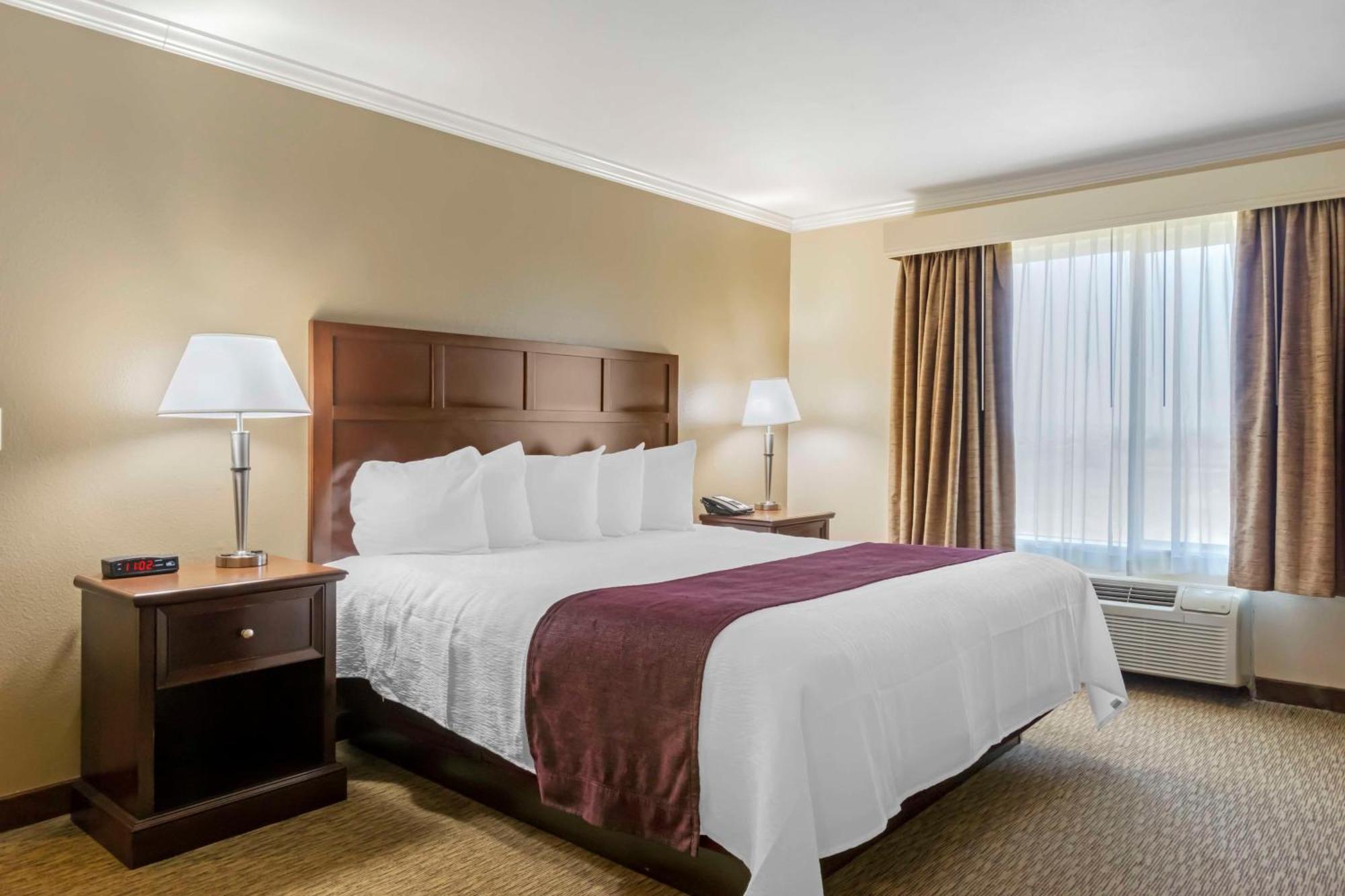 Best Western Plus Grapevine Inn Sunnyside Exterior photo