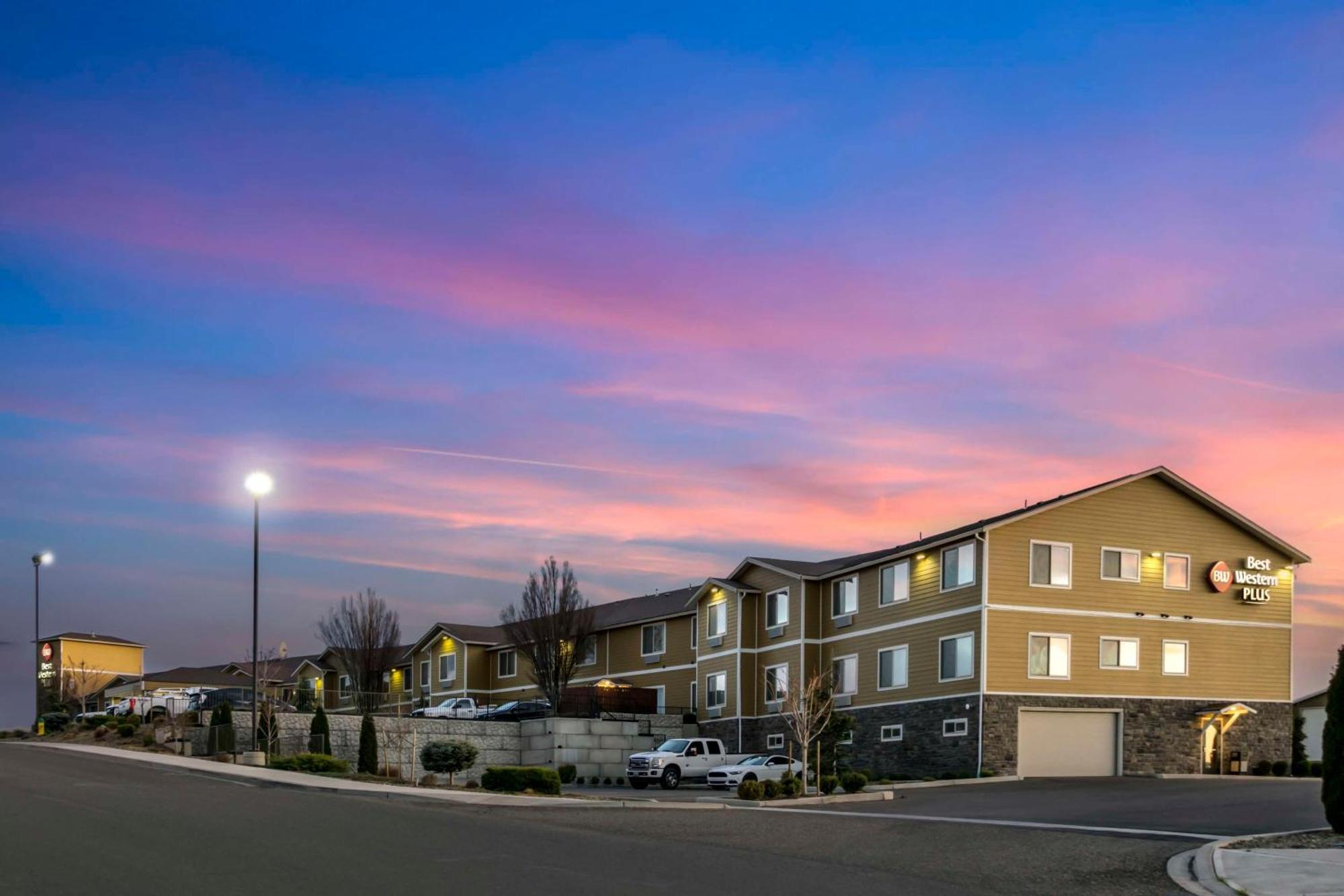Best Western Plus Grapevine Inn Sunnyside Exterior photo