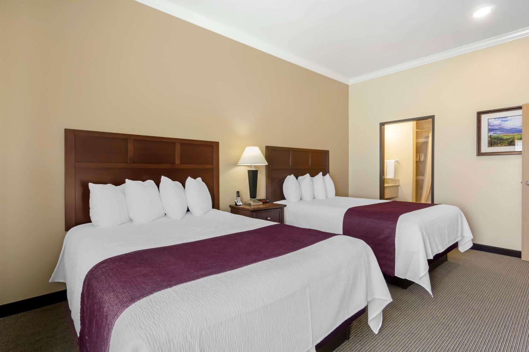 Best Western Plus Grapevine Inn Sunnyside Exterior photo
