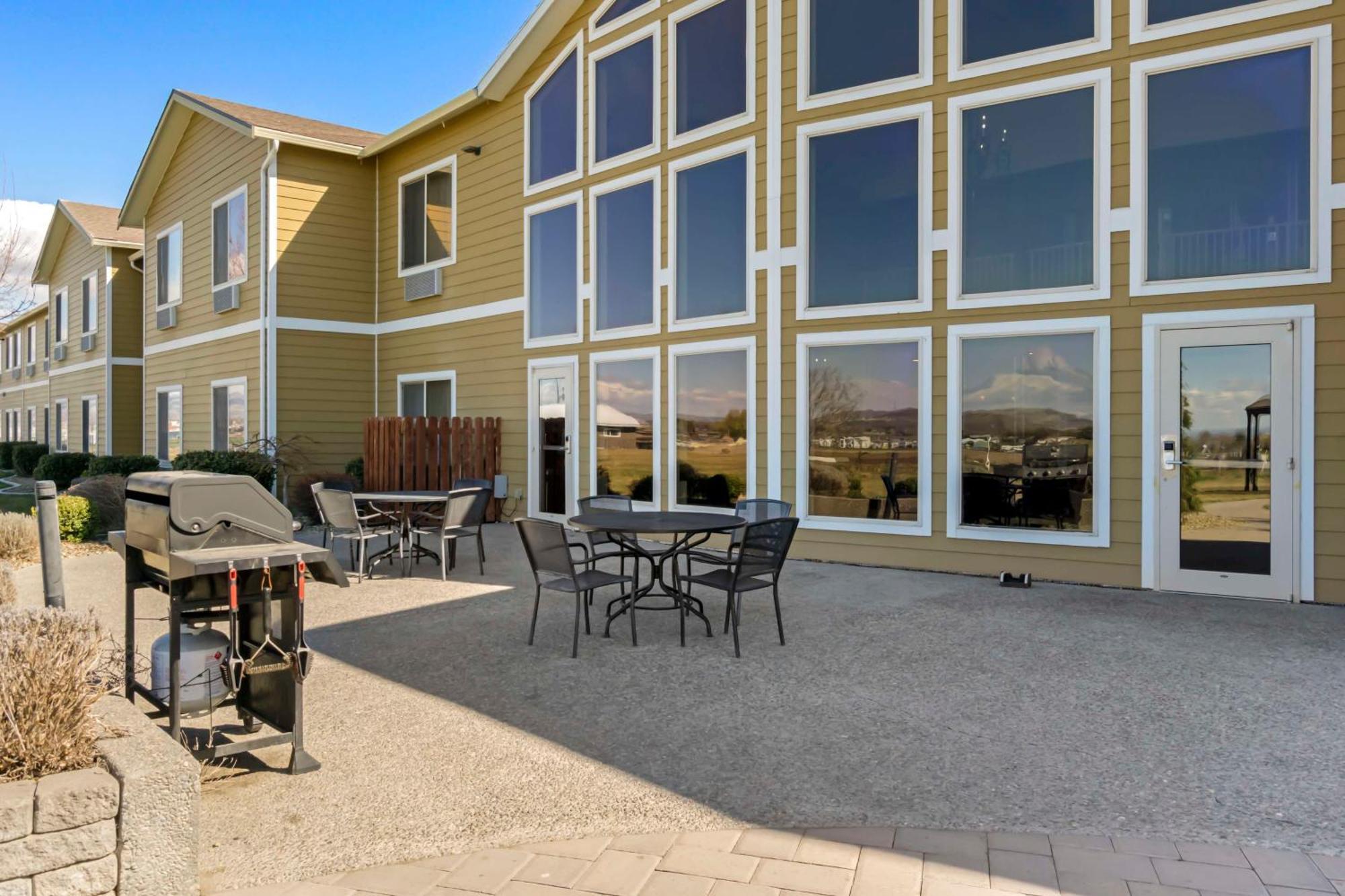 Best Western Plus Grapevine Inn Sunnyside Exterior photo